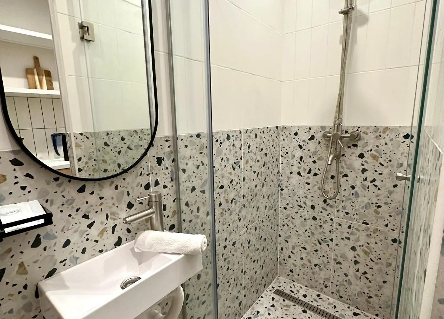 Romantic Apartments - Near Rynok Squere Lviv